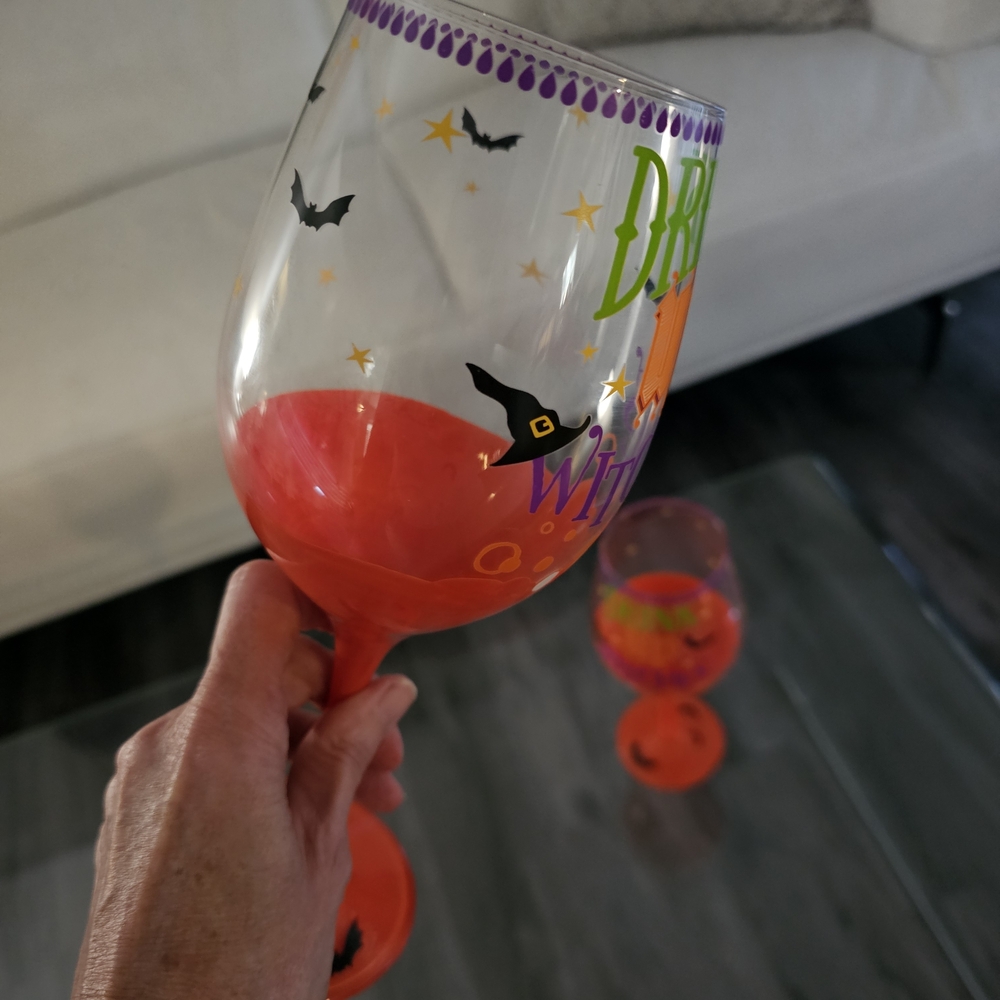 Rare Vintage Pier 1 "Drink Up Witches" Set of 2 Wine Glasses - Picture 4 of 6